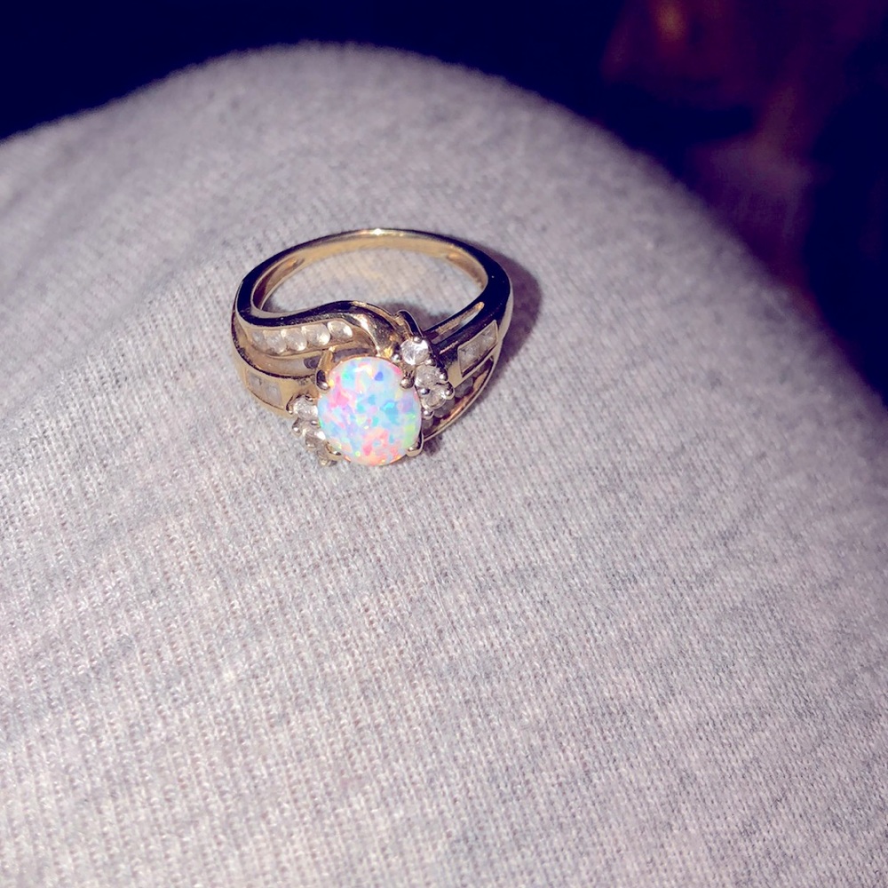 Opal ring